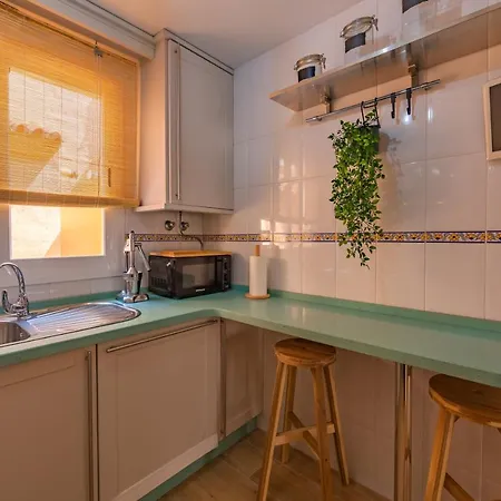 Beachfront, Pool, Terrace, Garage & Fibre Internet Tarifa